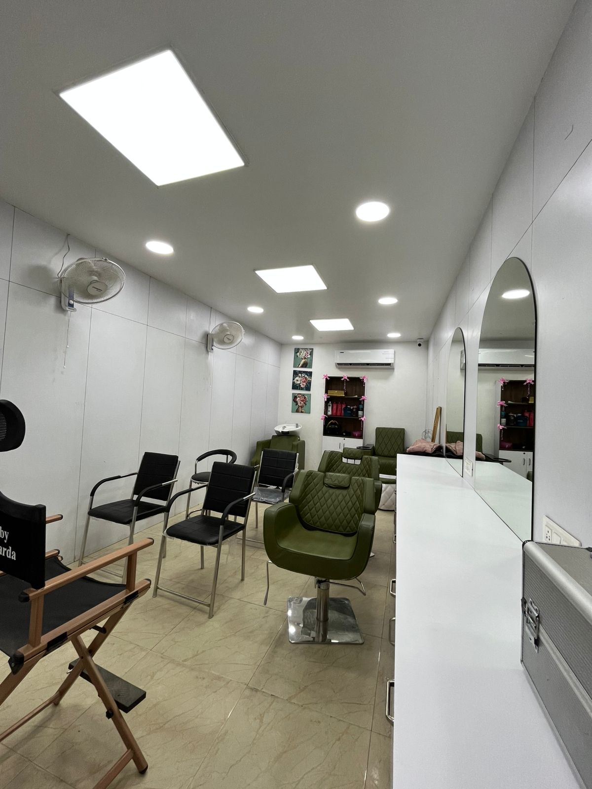 Advance Diploma in Cosmetology